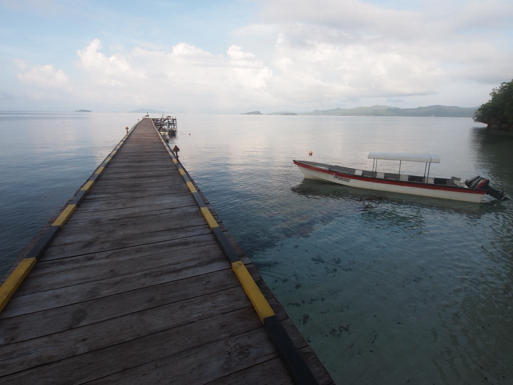Raja Ampat Dive Resort Tapokreng Екстериор снимка